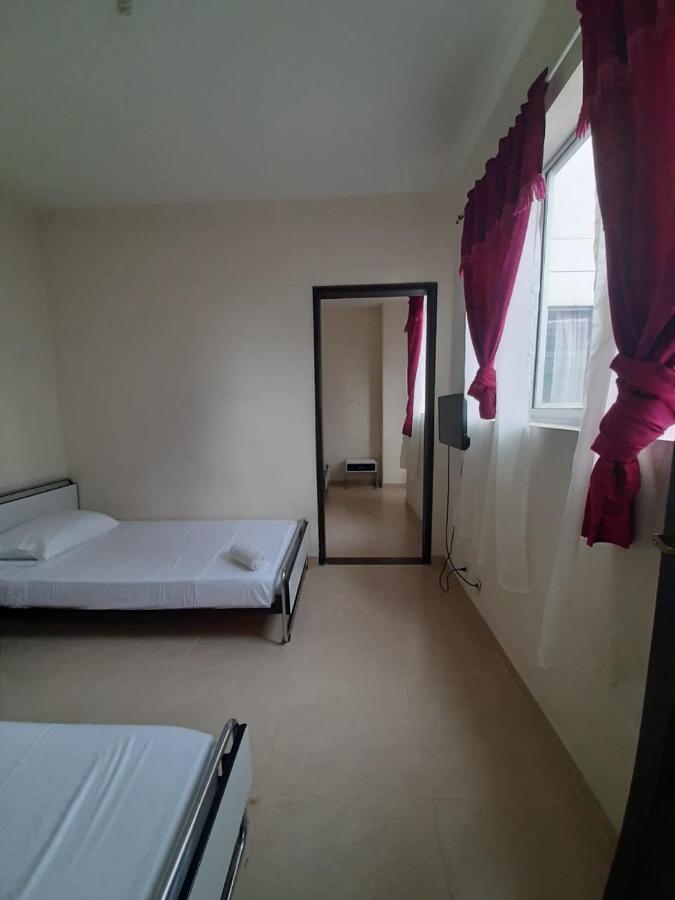 Hotel Cataluna Pereira Extérieur photo